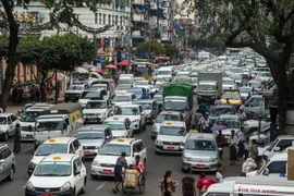 Lộ trình cấm xe máy nội đô ở các nước có gì đặc biệt?