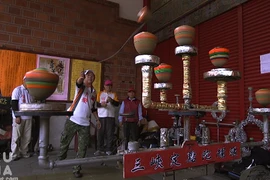 Tròn mắt xem cao thủ chơi trò con quay