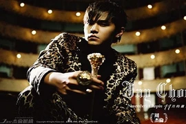 Những lần bị fan cuồng truy đuổi đến phát sợ của sao Cbiz