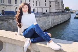 Nữ DJ Việt gây tranh cãi với chuyến đi châu Âu giá “bèo“