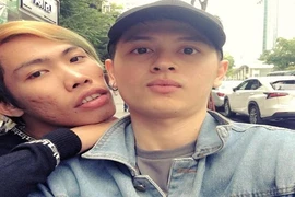 Sự thật về bạn trai tin đồn của "thảm họa mạng" Tùng Sơn