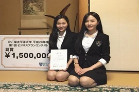 Cặp chị em song sinh Việt rạng danh trên đất Nhật 