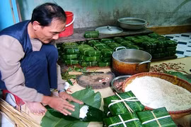 5 nghề tay trái “hốt bạc” dịp Tết Nguyên đán