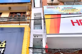 “Độc lạ” nhà phố mặt tiền rộng 1m rao bán với giá 6,5 tỷ đồng