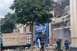 Quán ăn nổ lớn gây rung chuyển mặt đất , 7 người bị thương ở Vĩnh Phúc 