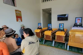 Sốc: 4 cha con tử vong trong tư thế treo cổ ở Lâm Đồng 