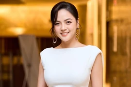 Lý do diễn viên Thu Quỳnh nhận bằng khen của Bộ trưởng Quốc phòng