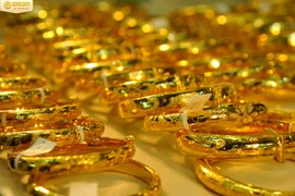 Giá vàng hôm nay 22/12: Thế giới bất ngờ giảm, trong nước tăng