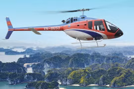 Giá vé đi trực thăng ngắm vịnh Hạ Long từ 1,9 triệu đồng/người