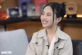 Ca sĩ Phương Mỹ Chi lên tiếng vụ lộ clip 'nhạy cảm' trên mạng