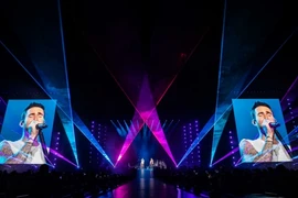 Siêu nhạc hội 8Wonder Winter Festival công bố 11 bản hit của Maroon 5