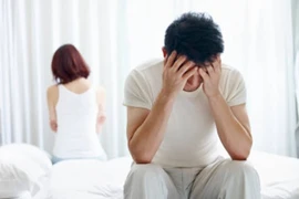 Đọc được tin nhắn của vợ và sếp, chồng liền đưa con xét nghiệm ADN