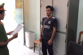 Bé gái 5 tuổi bị người tình của mẹ xâm hại ở Bình Thuận