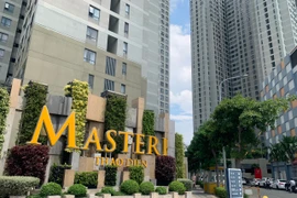 Dân chung cư Masteri Thảo Điền tá hỏa thấy một người nước ngoài tử vong ở hồ bơi