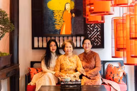 Doanh nhân Đoàn Thu Thủy: Đã có lúc mẹ se sua những chiếc túi đắt đỏ!