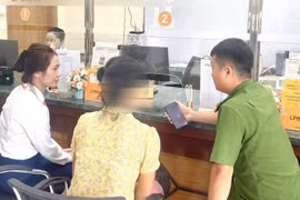 Được bạn trai quen qua mạng tặng 50.000 USD, cô gái suýt bị lừa tiền