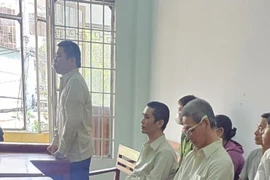 Bắt cóc rồi chặt ngón tay con nợ để đòi tiền 