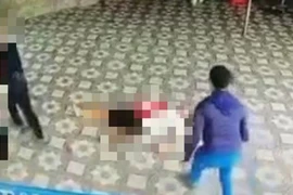 Ngồi ngoài 'quân sư' nước cờ tướng, chủ nhà bị cụ ông 72 tuổi đâm chết