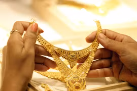 Giá vàng hôm nay 17/9: Lấy lại đà tăng 