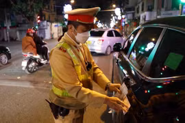 Cán bộ công an bị phạt 46 triệu vì... vi phạm nồng độ cồn, gây tai nạn