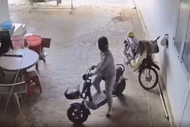 Nữ sinh 14 tuổi đi chơi trước thềm khai giảng chưa về nhà, không rõ tung tích 