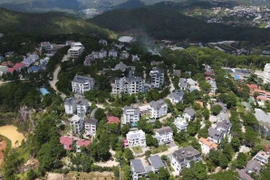 Chủ khu du lịch xin nộp phạt để giữ lại nhiều công trình vi phạm ở Đà Lạt 