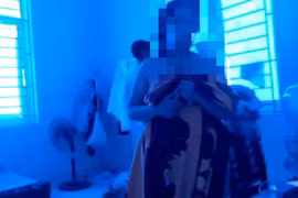 Chủ tịch xã và nữ công chức bị bắt quả tang quan hệ bất chính trong nhà nghỉ 