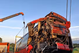 Vụ tai nạn xe khách Phương Trang 2 người chết: Phụ lái xe Hồng Sơn nói gì?