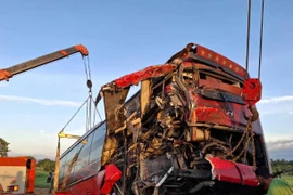 Vụ tai nạn xe khách Phương Trang 2 người chết: Phụ lái xe Hồng Sơn nói gì?