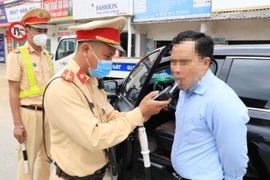 CSGT Hậu Giang phạt nồng độ cồn 25 công chức, có cả bí thư huyện