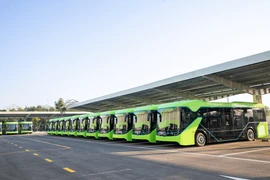 ADB thu xếp gói tín dụng biến đổi khí hậu trị giá 135 triệu USD phát triển giao thông xanh tại Việt Nam