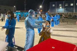 Hơn 300 công nhân nhiễm COVID-19 ở Bắc Giang