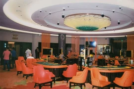 Công an Quảng Ninh triệt phá đường dây đánh bạc ở khách sạn