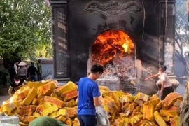 Hải Dương: Thông tin đốt 20 tấn vàng mã “trả lễ” Đền Tranh là chưa chính xác