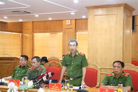 Điều tra dấu hiệu lợi ích nhóm trong phát hành sách giáo khoa