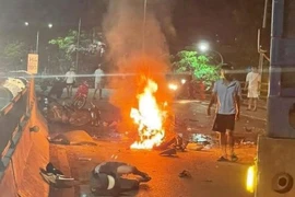 Hải Phòng: Nguyên nhân vụ va chạm với container, 3 thanh niên thương vong