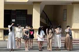 Hưng Yên: 21 nam nữ “bay lắc” trong nhà nghỉ Rolex