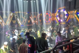 Hải Dương: Kiểm tra bar H88-Club, phát hiện 25 đối tượng dương tính ma túy