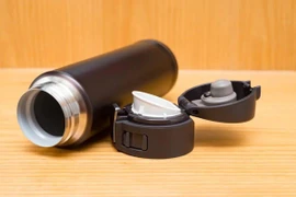 Những lưu ý khi bé dùng bình giữ nhiệt đi học