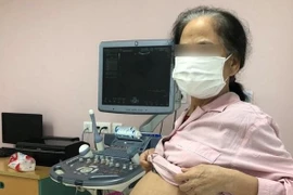 Cụ bà 71 tuổi mang khối u vùng bụng tương đương thai nhi 9 tháng