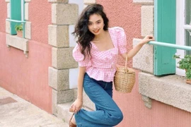 Mẫu áo đáng mặc hè 2022, lên đồ tôn dáng, nữ tính mê hồn