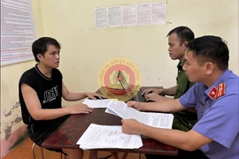 Trộm tiền, vàng tại đền Bắc Lệ để mua xe máy tặng người yêu