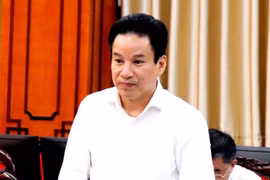 Đề nghị khai trừ Đảng Giám đốc Sở GD&ĐT Hà Giang