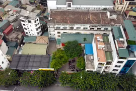 Hà Nội thiếu trường học do đất công bị lãng phí?