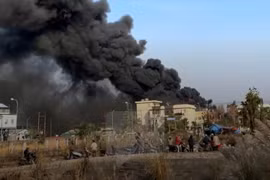 Cháy lớn trong Khu công nghiệp Cái Lân - Quảng Ninh