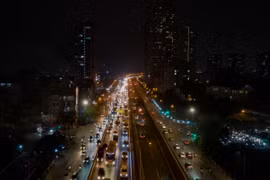 Vành đai 3 (Hà Nội) ùn tắc xuyên đêm