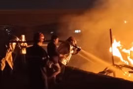 Chập điện gây cháy 3 tàu du lịch trên sông Ka Long