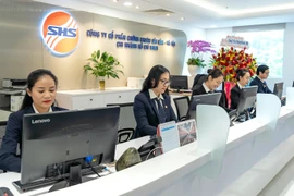 Chứng khoán SHS phát hành gần 900 triệu cổ phiếu, tăng vốn điều lệ gấp đôi