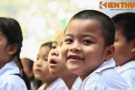 Khi trên dưới đồng thuận tổ chức lễ khai giảng năm học mới