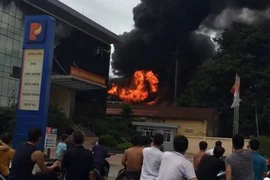 Nổ lớn tại trạm biến áp 110KV, TP Bắc Ninh mất điện diện rộng